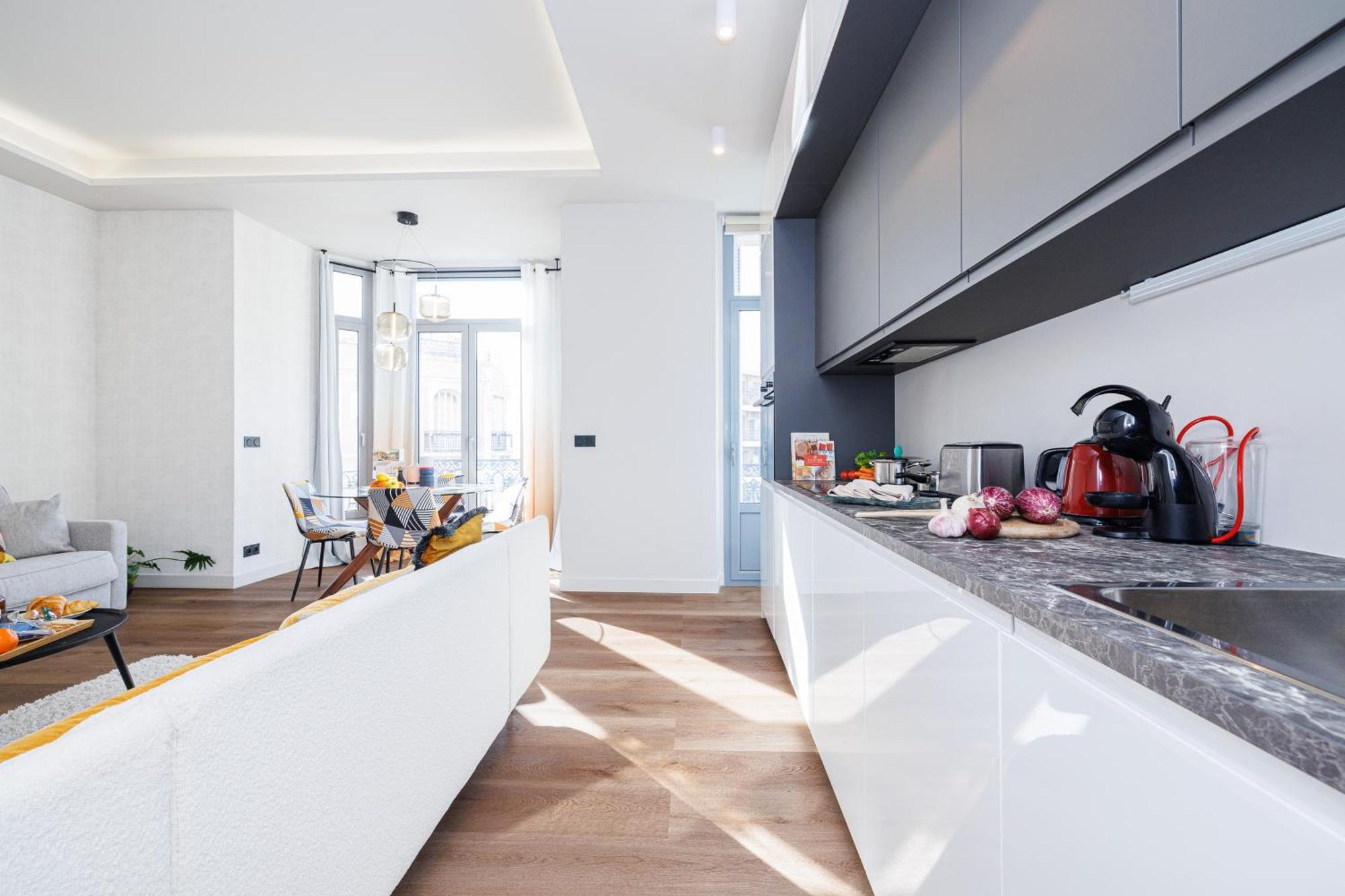 Vacances Au Palace - Happy Rentals Ментона Екстериор снимка