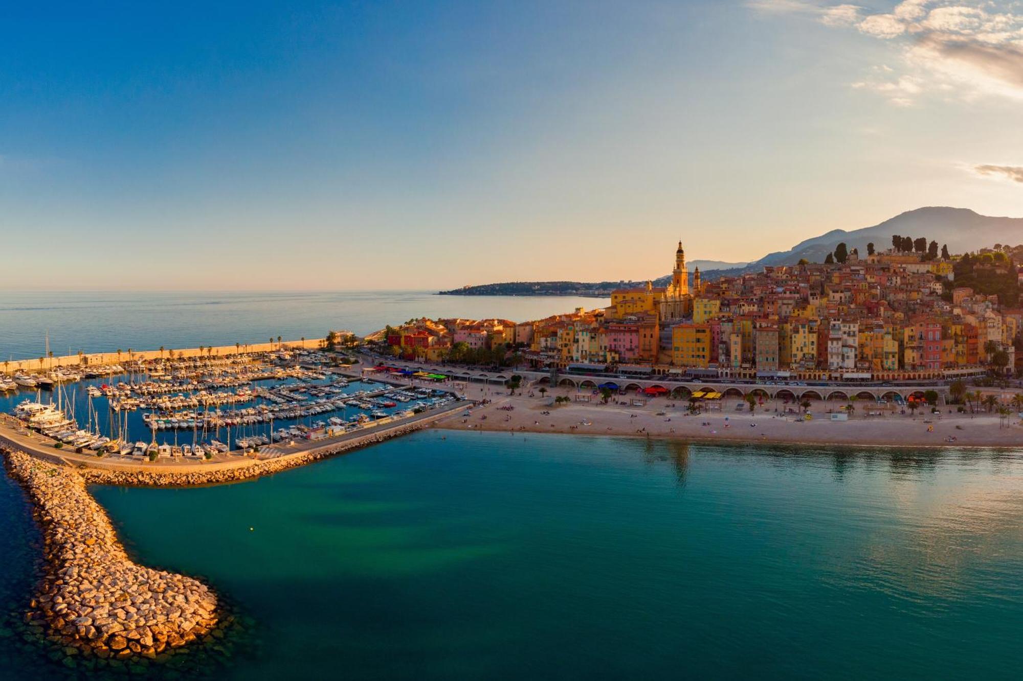 Vacances Au Palace - Happy Rentals Ментона Екстериор снимка